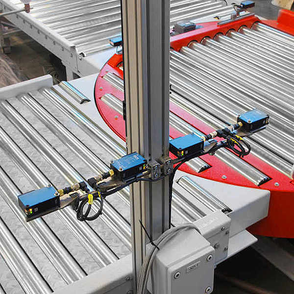 Detailaufnahme der SMB Rollenförderer