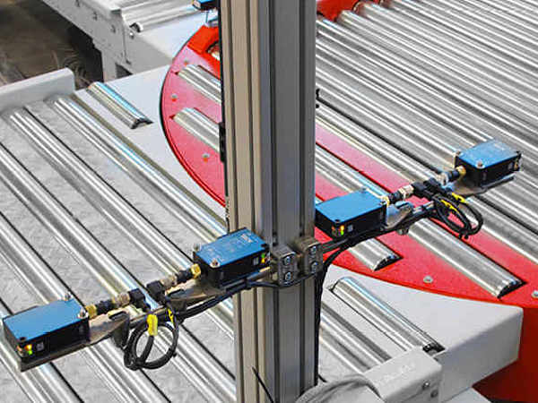 Detailaufnahme der SMB Rollenförderer